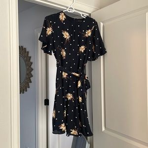 Banana republic dress with waste tie